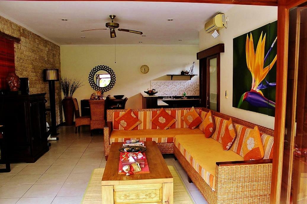Villa Heliconia Seminyak Eksteriør bilde